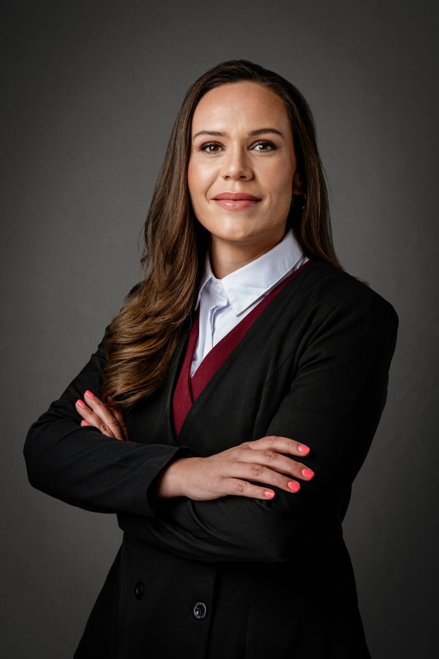 Alet Uys — Attorney & NABFAM Accredited Mediator